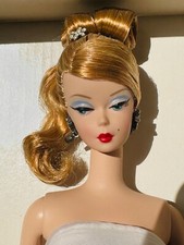 Barbie silkstone d'occasion  La Ville-aux-Clercs
