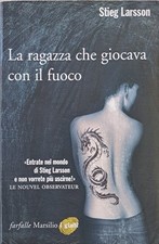 Ragazza che giocava usato  Italia