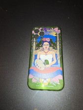 Capa para Celular Frida Kahlo iPhone-Apple / Licenciada Oficialmente comprar usado Capa para Celular Frida Kahlo iPhone-Apple / Licenciada Oficialmente comprar usado  Enviando para Brazil