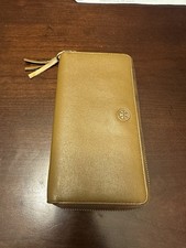 Carteira Feminina Tory Burch Robinson Passport Continental - Couro - Marrom Bistrô comprar usado  Enviando para Brazil