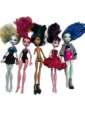 Lote de cinco bonecas multicoloridas Monster High comprar usado  Enviando para Brazil