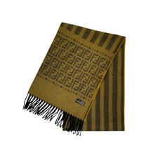 Sciarpa fendi unisex usato  Catania