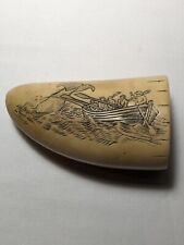 Reprodução scrimshaw vintage bem trabalhada de baleeiros arpoando uma baleia comprar usado  Enviando para Brazil
