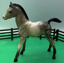 Breyer spot family d'occasion  Expédié en Belgium