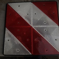 Placa refletora vermelha/branca Geka para reboque/veículo lento 11,25 pol quadrado comprar usado Placa refletora vermelha/branca Geka para reboque/veículo lento 11,25 pol quadrado comprar usado  Enviando para Brazil
