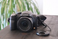 Panasonic lumix fotocamera usato  Spedire a Italy