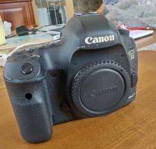 Canon eos mark usato  Spedire a Italy