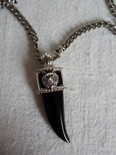 Chaine pendentif griffe d'occasion  Saint-Sébastien-de-Morsent