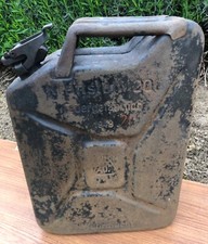 Jerrycan jerrican allemand d'occasion  Rebais