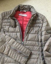Kleiderpaket jacken 3sweatsh gebraucht kaufen  Rheurdt