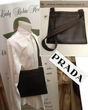 Prada piattina tracolla usato  Tribiano