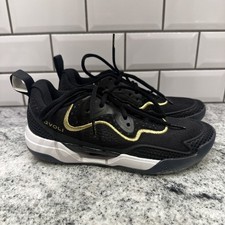 Avoli shoes court for sale  Marysville