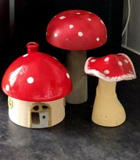 Set toadstools inc for sale  BASILDON