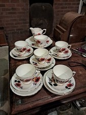 Vintage delphine gold for sale  MARKET RASEN