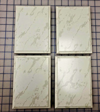 White marble finish d'occasion  Expédié en Belgium