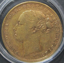 Full sovereign queen for sale  KETTERING