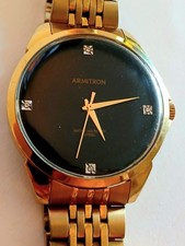 #166, Relógio Masculino Armitron Quartzo Diamante Acentos Janela Placa de Ouro Nova Bateria  comprar usado #166, Relógio Masculino Armitron Quartzo Diamante Acentos Janela Placa de Ouro Nova Bateria  comprar usado  Enviando para Brazil