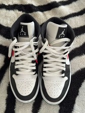 Air jordan mid for sale  PORTSMOUTH