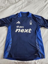 Nottingham forest shirt for sale  ILKESTON