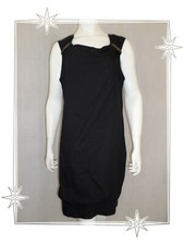 Petite robe noire d'occasion  Foix