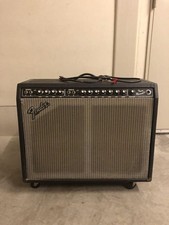 Fender Twin Reverb Blackface feito em 1981 comprar usado  Enviando para Brazil