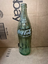 Garrafa de Coca-Cola de vidro verde, 26 fl. oz. garrafa retornável comprar usado Garrafa de Coca-Cola de vidro verde, 26 fl. oz. garrafa retornável comprar usado  Enviando para Brazil