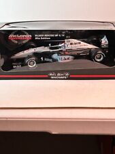 Minichamps Fórmula 1 Escala 1:18 Mike Hakkinen 1999 Mclaren Con Caja segunda mano  Embacar hacia Argentina