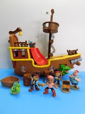 Usado, Lote de bonecos e navios piratas Disney's Jake and the Neverland Pirates comprar usado  Enviando para Brazil