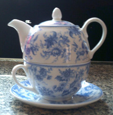 Whittard chelsea 1886 for sale Whittard chelsea 1886 for sale  BIRMINGHAM