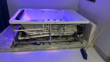 Vasca idromassaggio posti usato  Bitonto