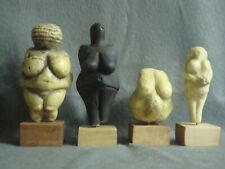 4 vénus préhistorique  -Willendorf-Dolni vestonice-Manche de poignard-Frasassi na sprzedaż  Wysyłka do Poland