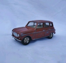 Dinky toys renault d'occasion  Mortrée