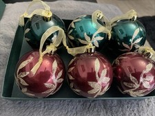 Set large baubles for sale  HORNCHURCH