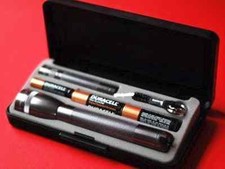  Flashlights Maglite 2 Pk Camping Hiking Cycling Lantern Hunting Safety Security comprar usado  Enviando para Brazil