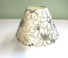 Lampenschirm beige blumenmuste gebraucht kaufen Lampenschirm beige blumenmuste gebraucht kaufen  Linden