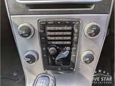 Volvo v60 radio for sale  UK