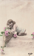 Petite fille fesses d'occasion  Vasles