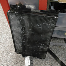 30665225 condensatore climatiz usato  Italia