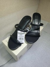 Women shoes .new for sale  Fargo