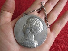Medaglia margherita savoia usato  Italia