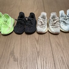 pairs 2 shoes adidas for sale pairs 2 shoes adidas for sale Far Hills