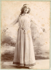 Femme costume médiéval d'occasion  Pagny-sur-Moselle