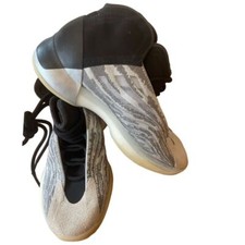 Adidas yeezy quantum for sale  Hope
