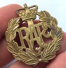 Ancienne insigne militaire d'occasion  Tigy