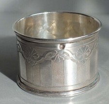 Old silver towel d'occasion  Expédié en Belgium