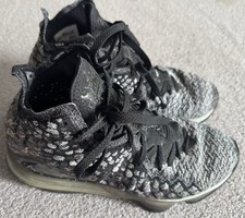 nike lebron sneakers for sale nike lebron sneakers for sale Oskaloosa