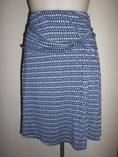 Longue jupe evasee d'occasion Longue jupe evasee d'occasion  Hautmont