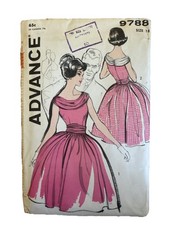 Antigo 60’s ADVANCE Misses’ Vestido Padrão de Costura Retrô MIDI Cinderela 9788 Tamanho 18, usado comprar usado Antigo 60’s ADVANCE Misses’ Vestido Padrão de Costura Retrô MIDI Cinderela 9788 Tamanho 18, usado comprar usado  Enviando para Brazil