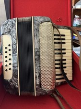 Vintage accordion for sale  Newnan