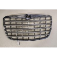 Griglia chrysler 300 usato  Ferrara